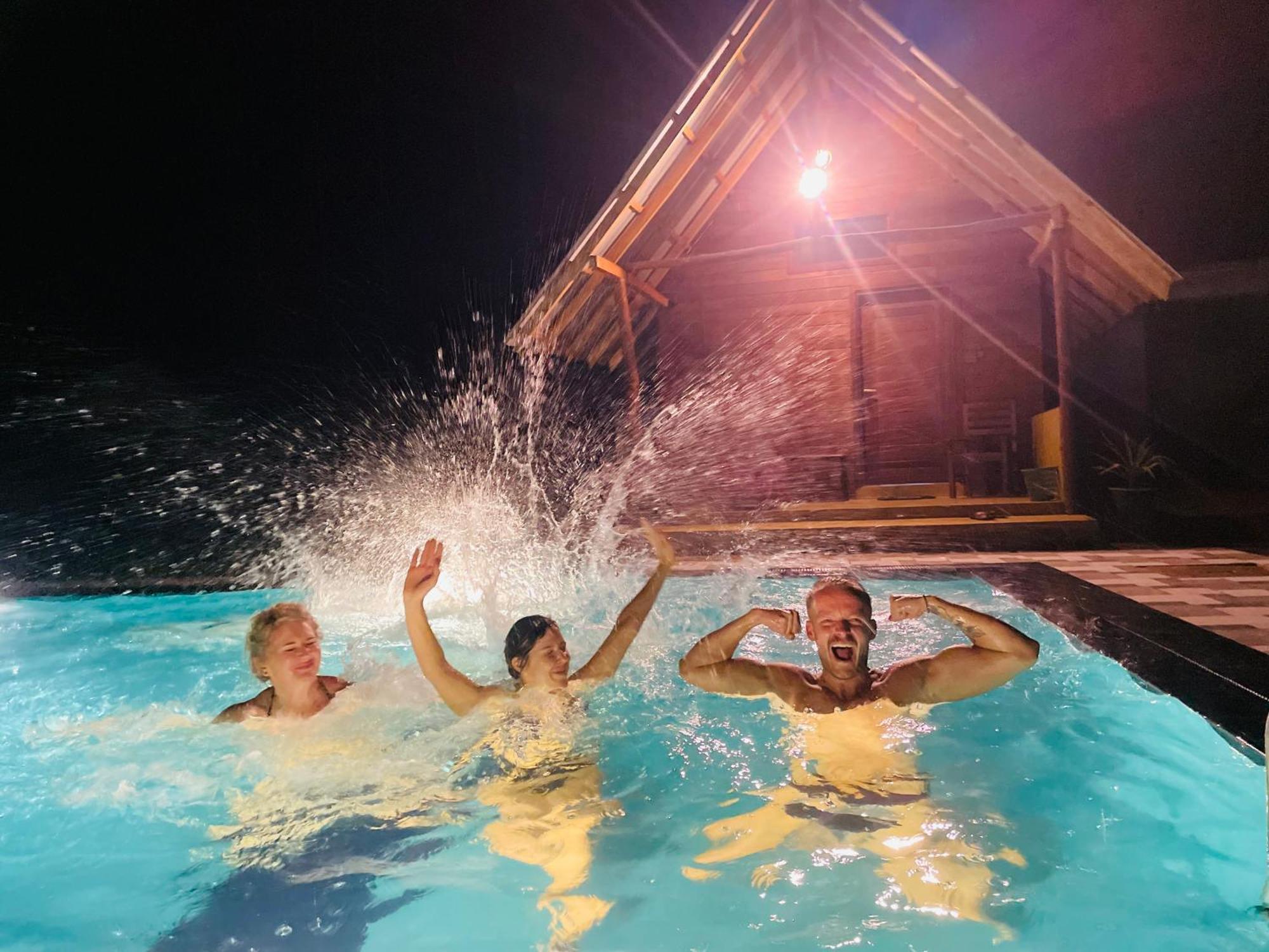 Отель Udawalawa Safari House Удавалаве Экстерьер фото