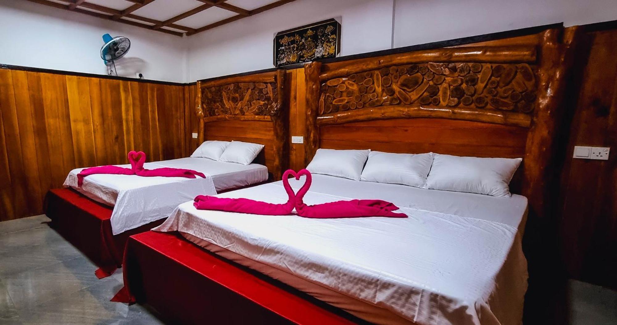 Отель Udawalawa Safari House Удавалаве Экстерьер фото